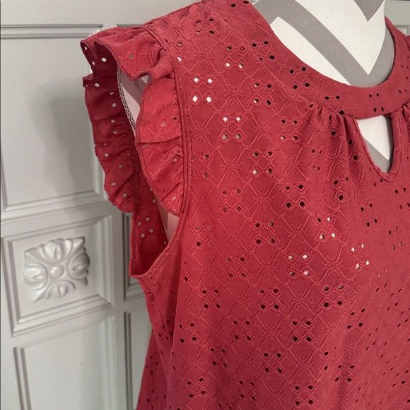 Mauve Top with Short Ruffled Sleeves by Perception Concept Size Large - Picture 3 of 8